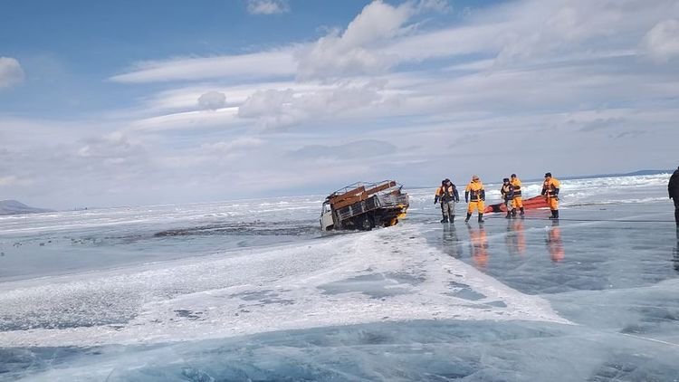 Голын мөсөн дээгүүр зорчихгүй байхыг анхаарууллаа